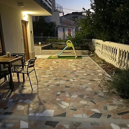 Apartman Chez Michi *